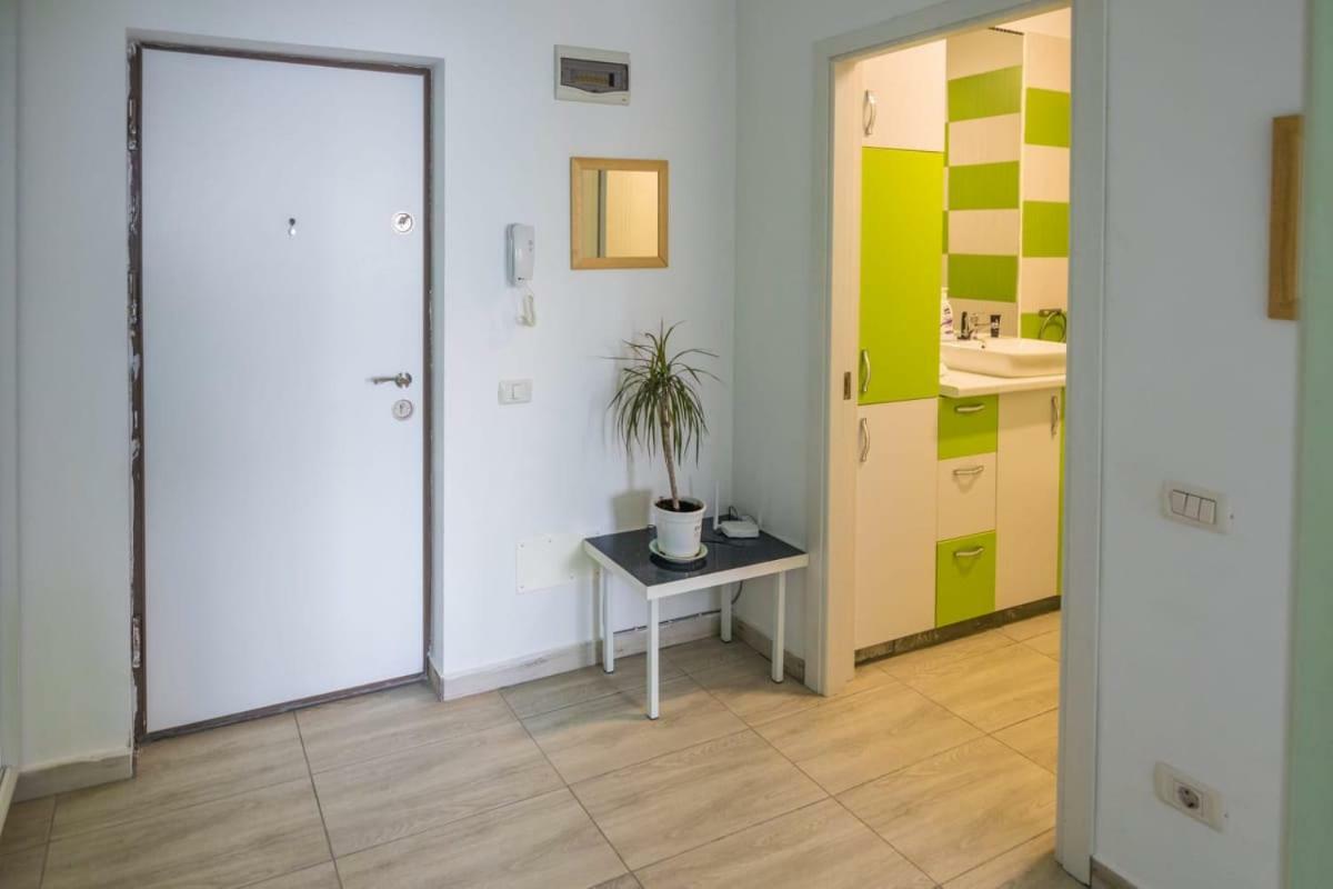 Chiajna Studio Apartment מראה חיצוני תמונה